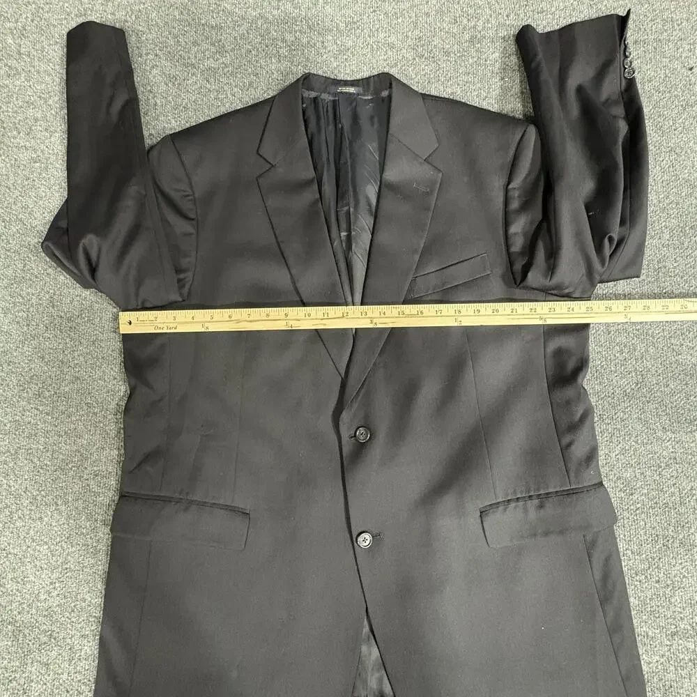 Hart Schaffner Marx brand hart